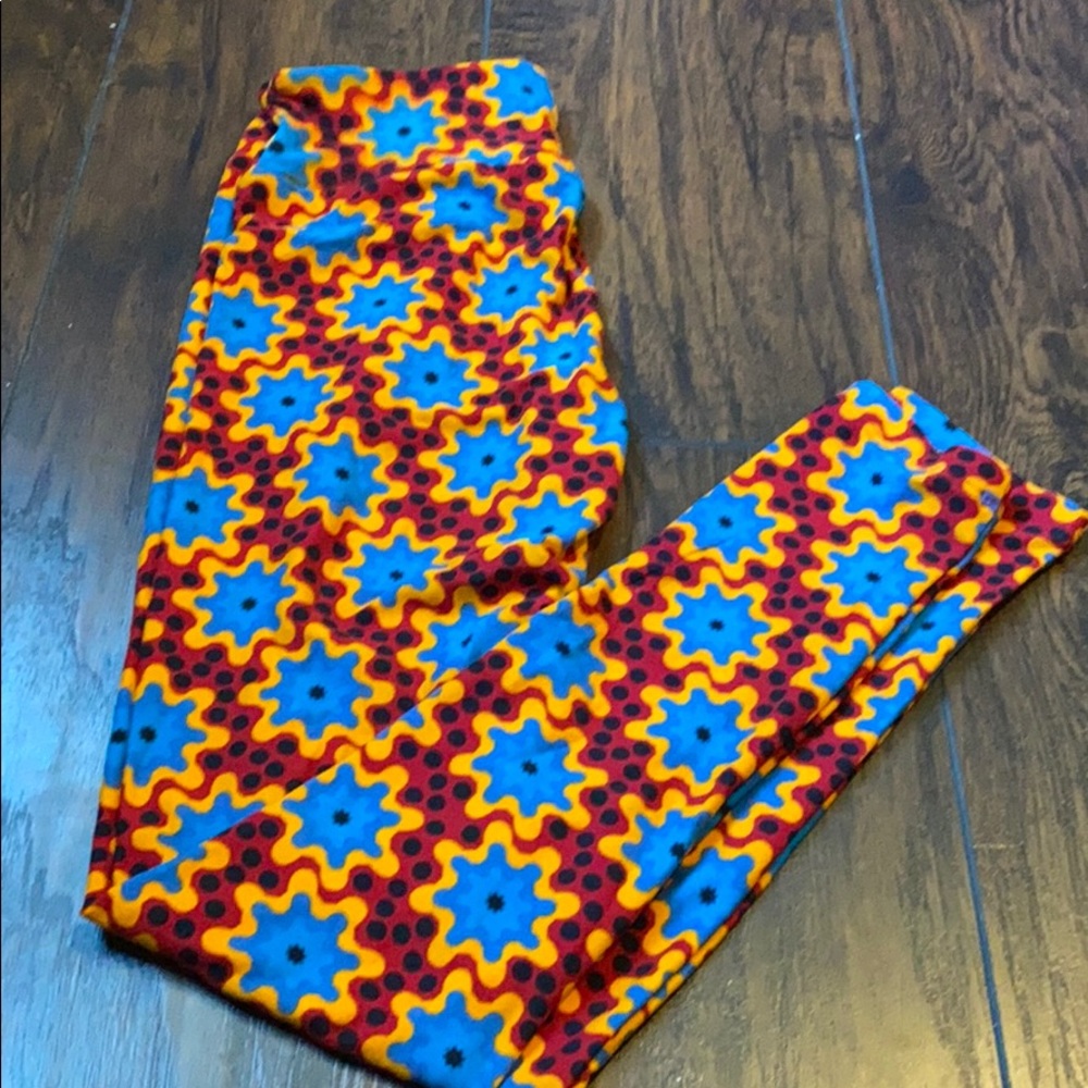 LuLaRoe One Size Leggings Brand New